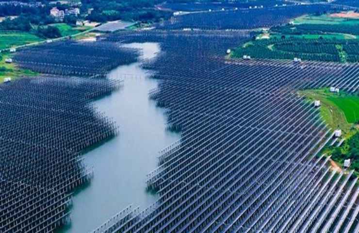 Pannelli solari laghi blocco Sardegna 