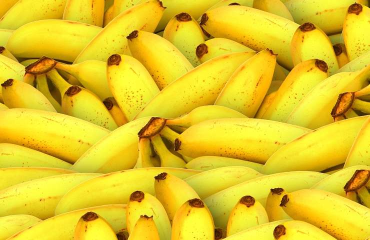 banana, frutta, dieta, vitamine, ogni giorno