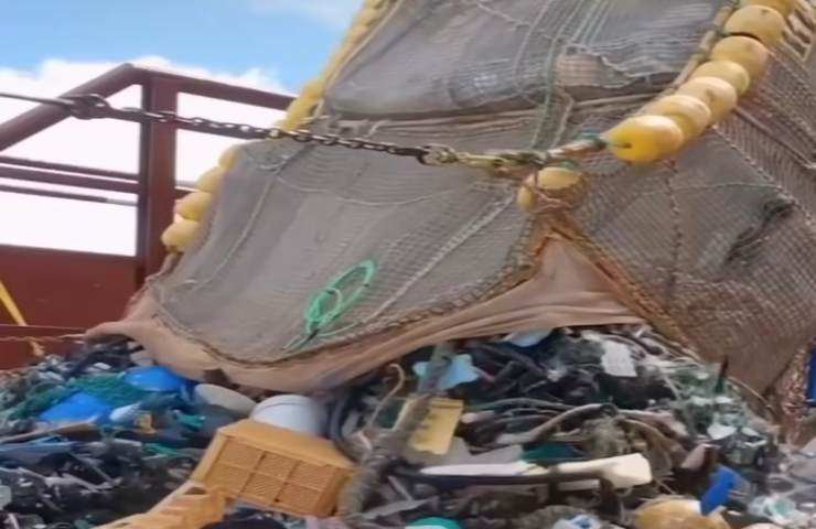 Plastica Oceano Pacifico situazione 