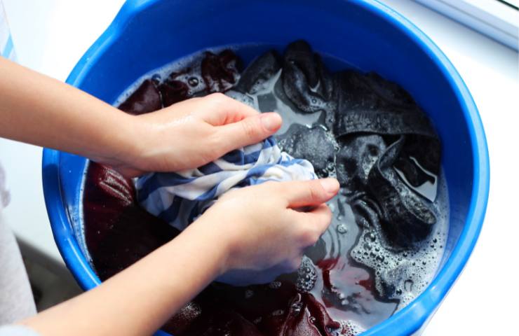 Consiglio della nonna per un perfetto lavaggio a mano