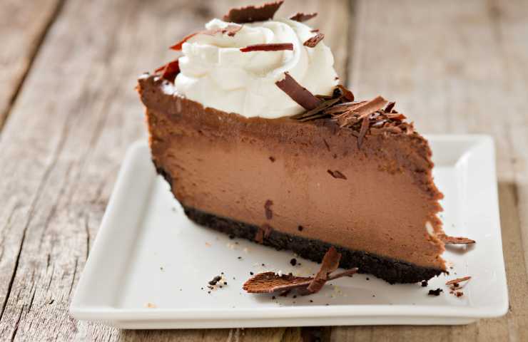 come preparare Cheesecake prugne e cioccolato